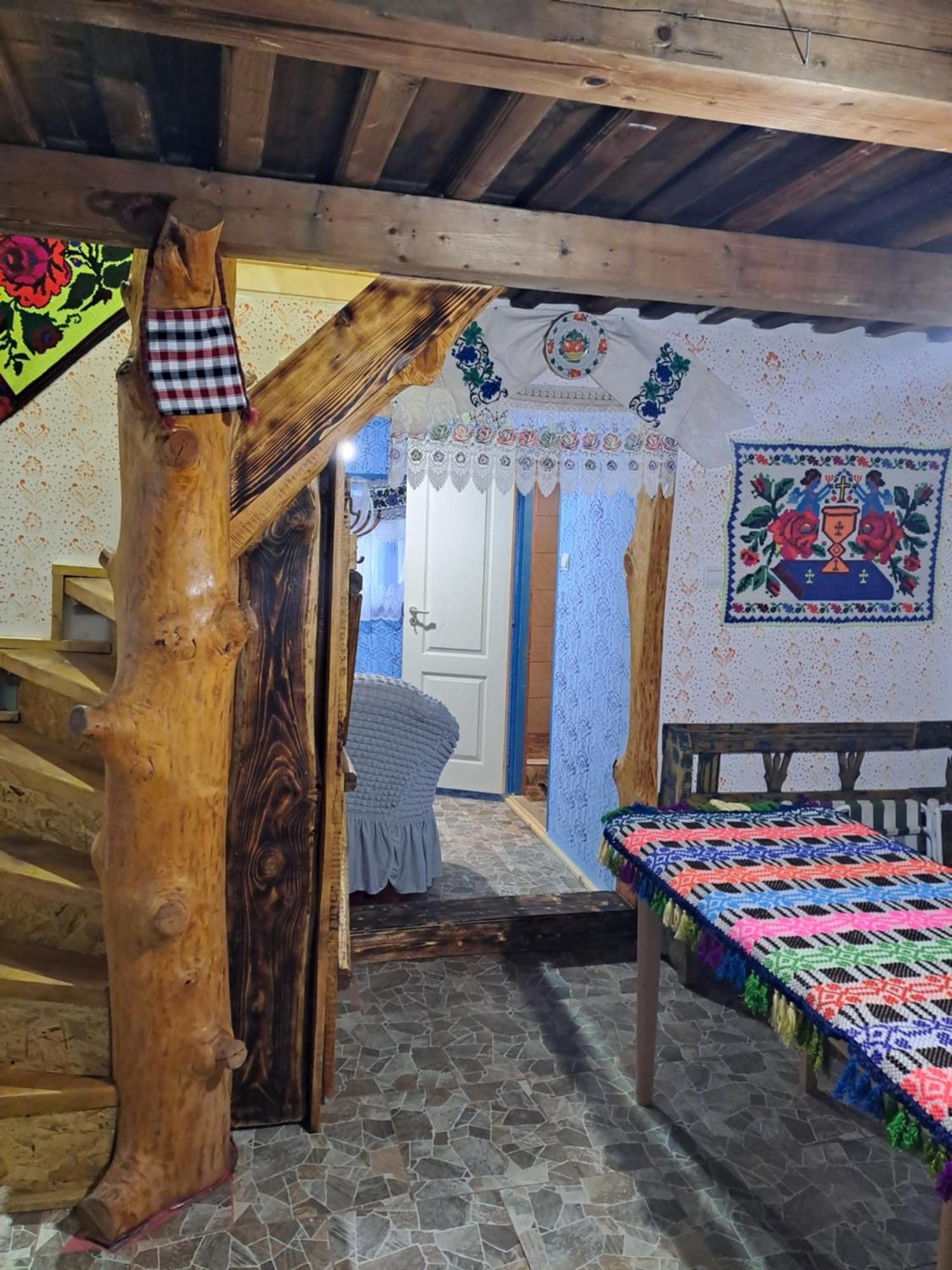 Complex Traditional Casuta Bunicilor-Breb المظهر الخارجي الصورة