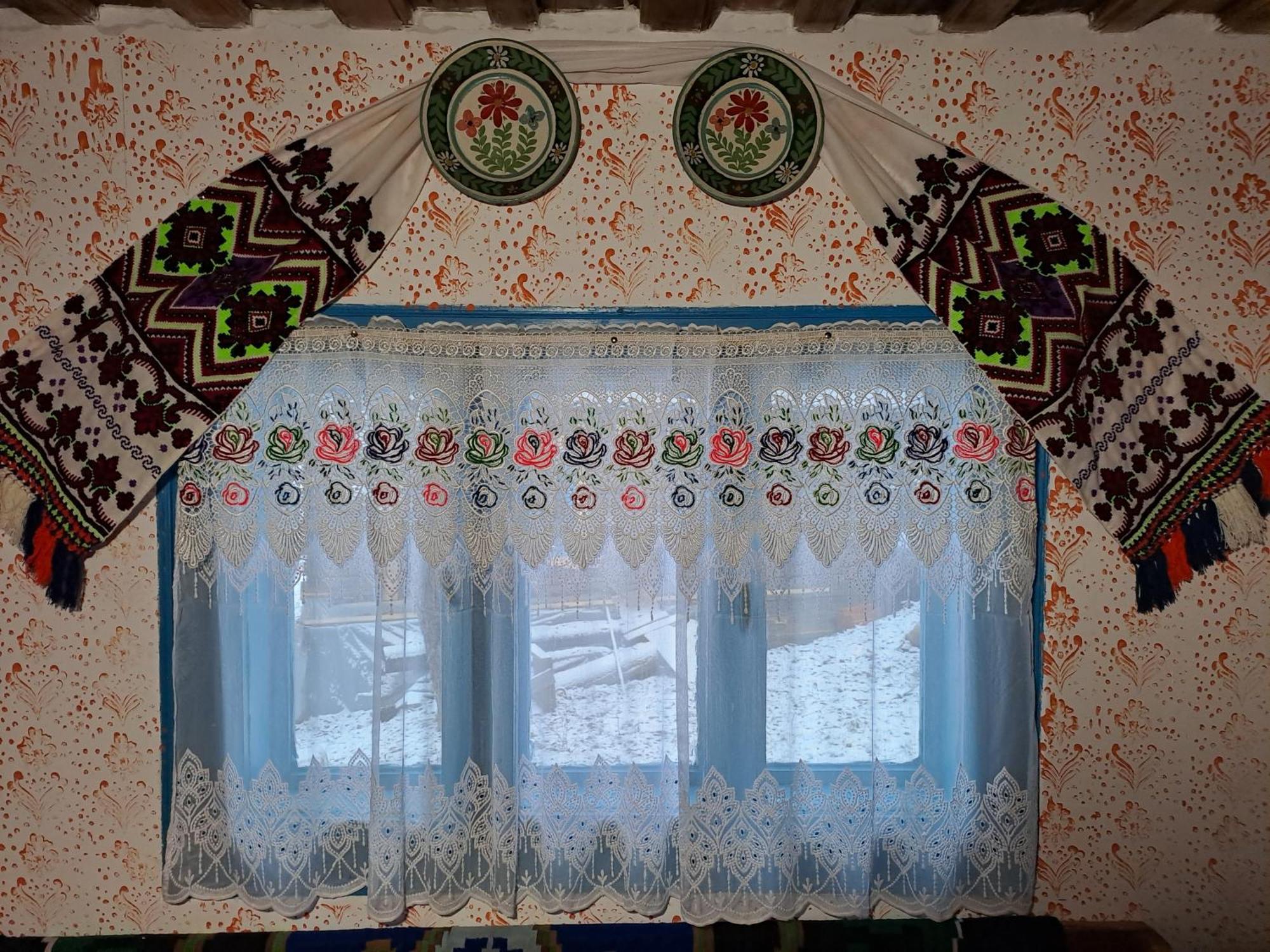 Complex Traditional Casuta Bunicilor-Breb المظهر الخارجي الصورة